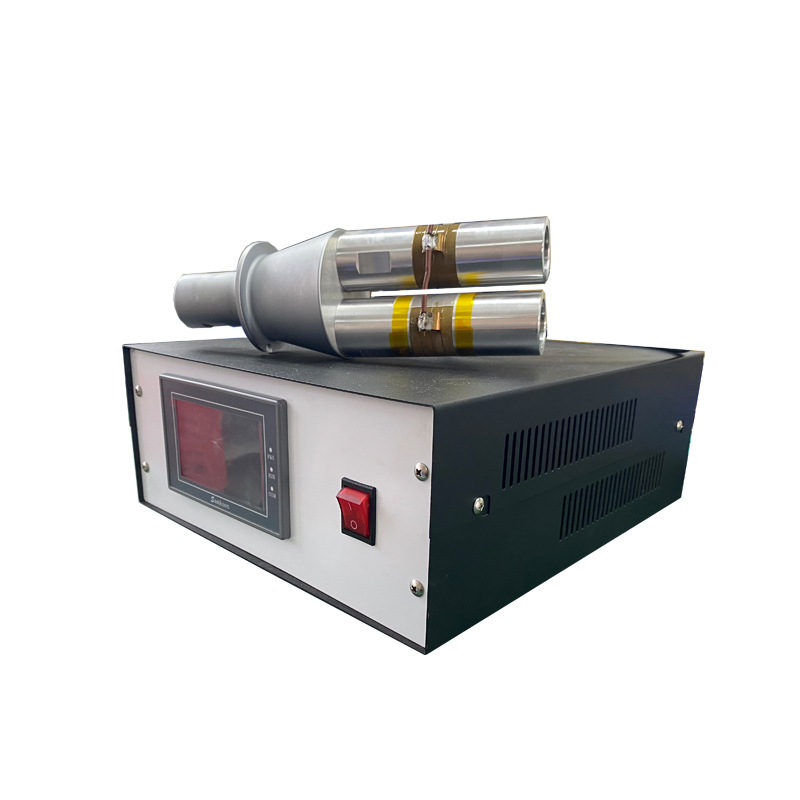 1800W 15KHZ/20KHZ Small Ultrasonic Plastic Welding Generator With Transducer Booster Horn For Plastic Welder