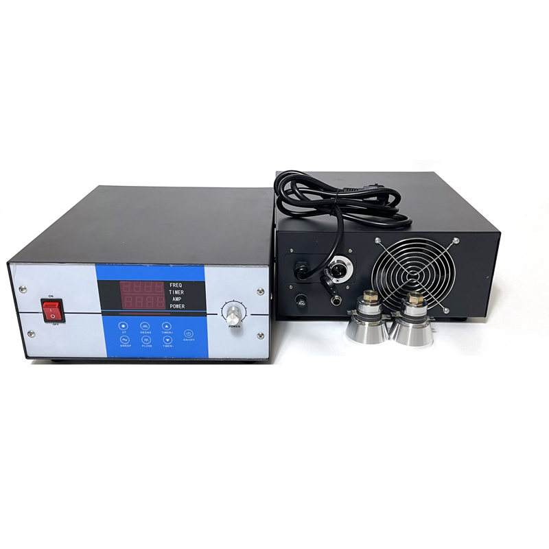 2500W Variable Frequency Industrial Ultrasonic Generator For Driving Cleaning Transducer Bath