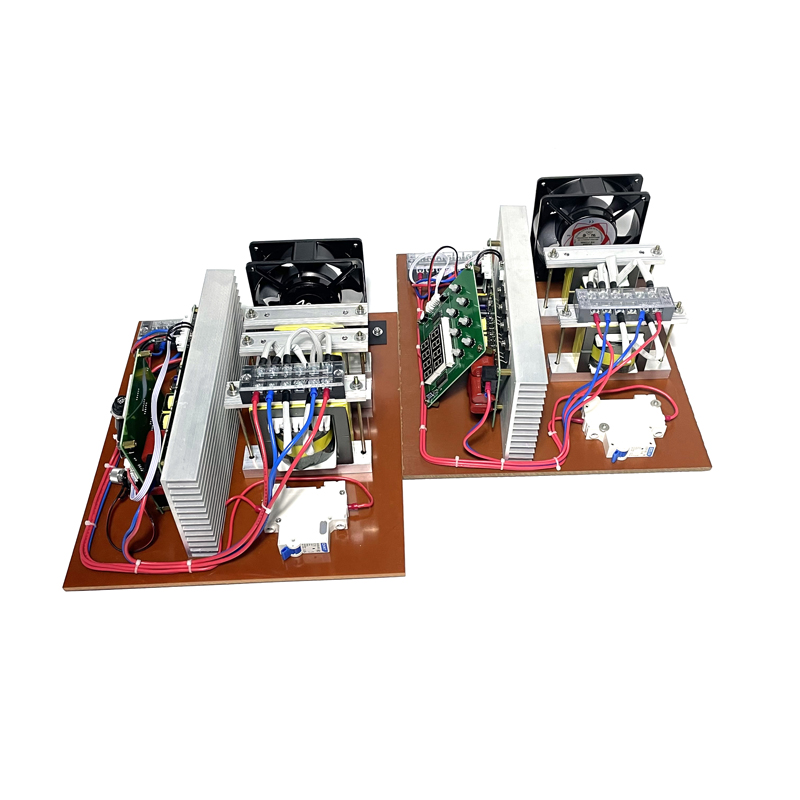 40KHz 600W Ultrasonic PCB Circuit Board Generator For Ultrasonic Cleaning Generator