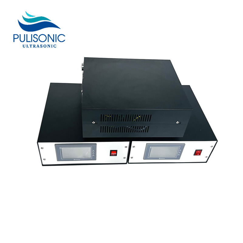 20KHZ 1800W Ultrasonic Welding Transducer Generator For Ultrasonic Welder Machine System