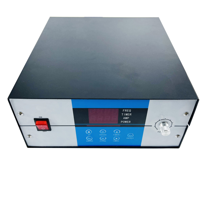 2000W 17KHZ-25KHZ Variable Frequency Ultrasonic Generator Digital Piezoelectric Control For Ultrasonic Cleaning System