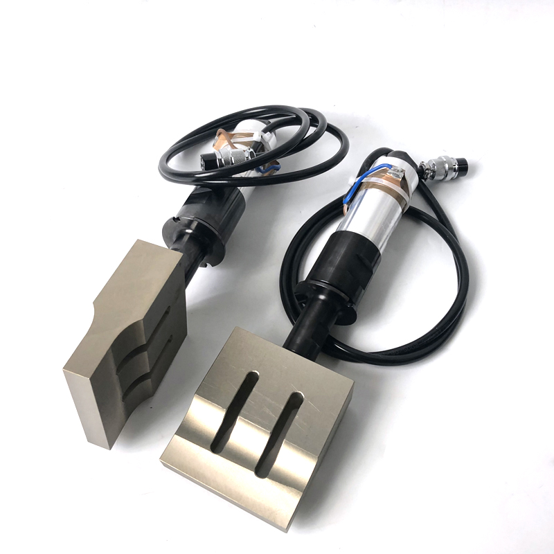 2000W 20KHZ Ultrasonic Welding Transducer With Booster For Non-woven PP PE POM Welding Machine