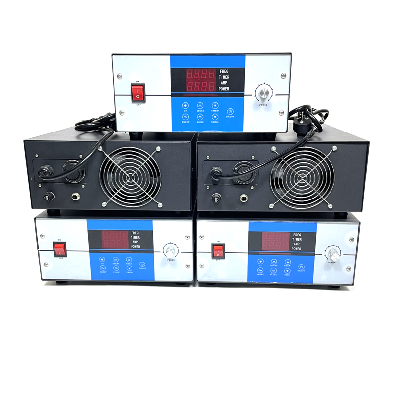 Automatic Piezoelectric Ultrasonic Generator For Bottom-mounted Immersible Ultrasonic Transducer Box