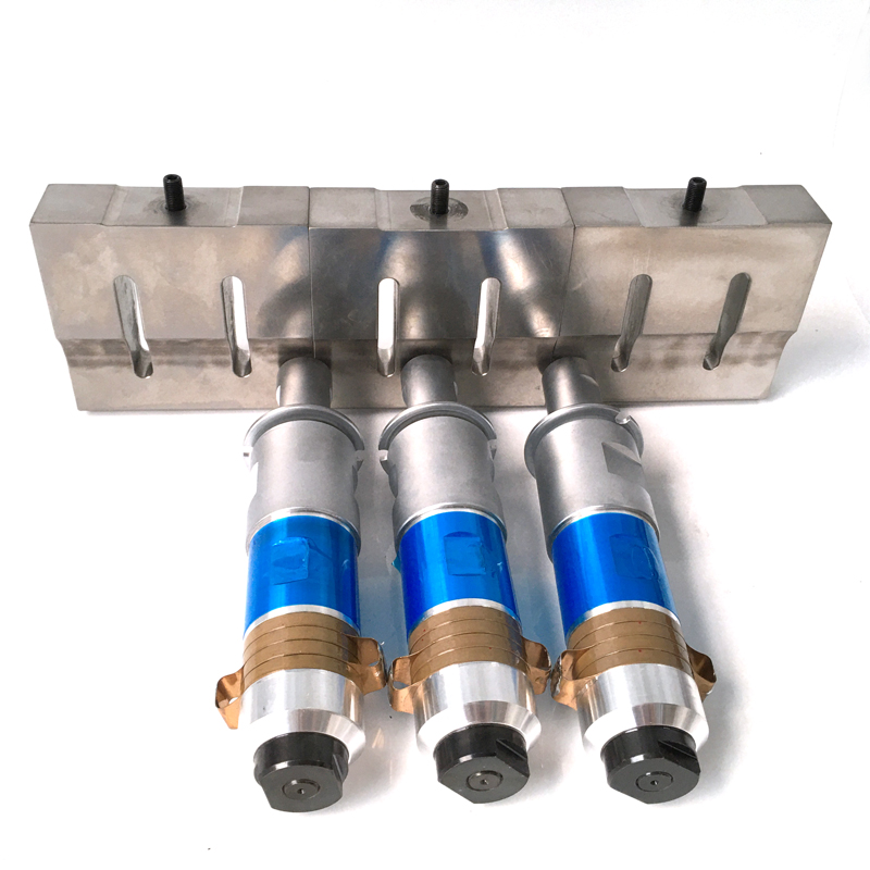 2023121307164345 - 2000W 20KHZ Ultrasonic Welding Transducer With Booster For Non-woven PP PE POM Welding Machine