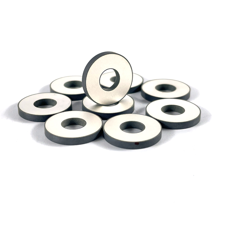 42*17*5 mm Piezoceramic Ring Performance of PZT8 Versus PZT4 Piezoceramic Materials Piezo Ring